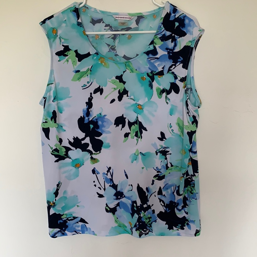 Women’s summer blouse